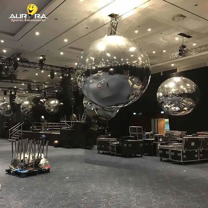 Bola cermin kembung berwarna-warni 0.3mm Partai PVC Bola Dekoratif Besar