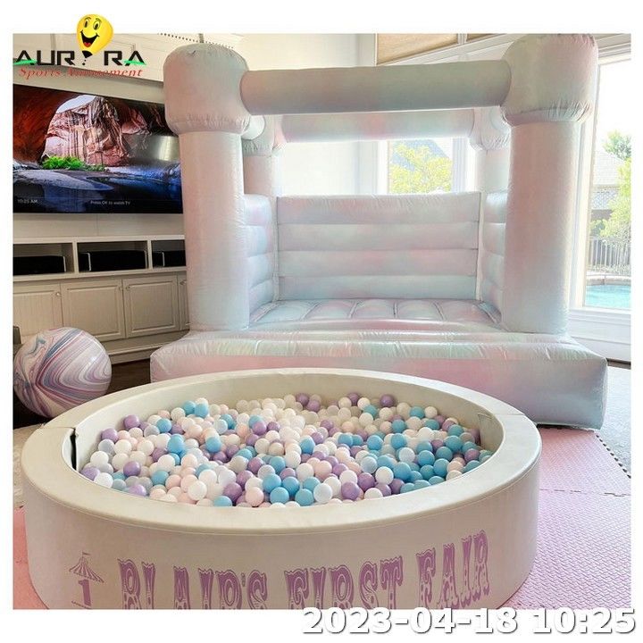 Set kolam bola pusat mainan lembut TK warna-warni tiup dalam ruangan