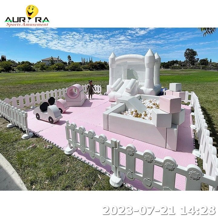 10 Penumpang Soft Play Pagar Anak-anak Taman bermain luar Soft Play Gerbang mobile Untuk halaman