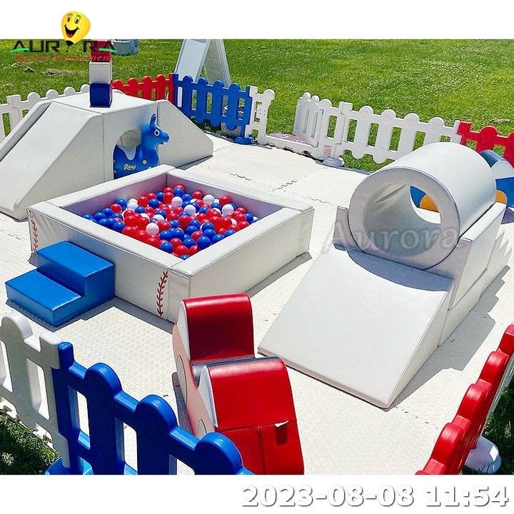 Peralatan Soft Play Slide Indoor Soft Play Untuk Anak-anak Soft Play Set Peralatan Brown
