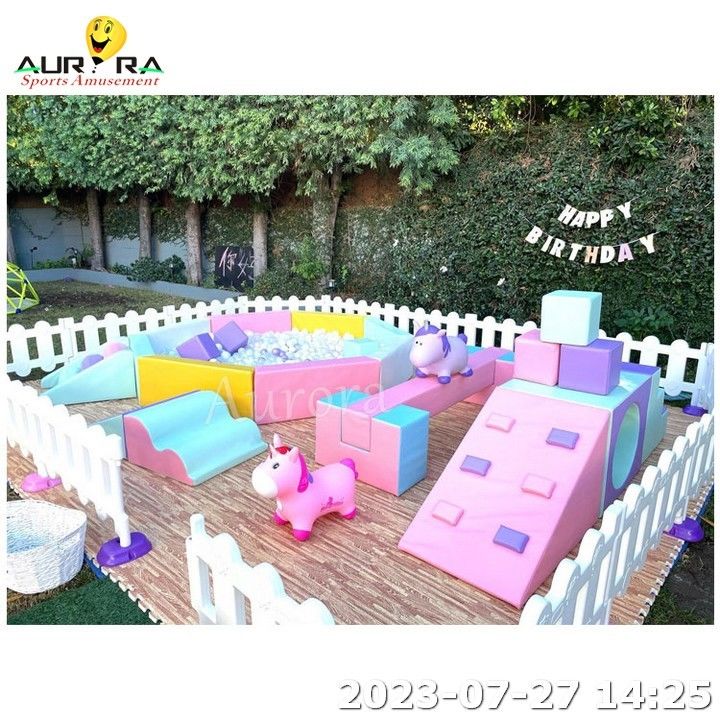 Purple Pink Soft Play Equipment Soft Play Fence Untuk Anak-anak Soft Play Sets