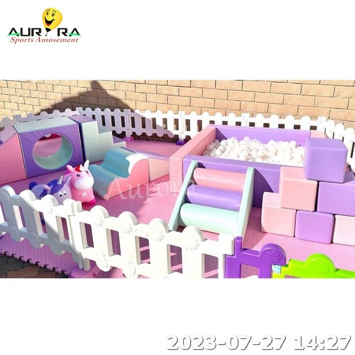 Peralatan Permainan Indoor Soft Play Set Anak Soft Climber Set Ungu Pink Putih
