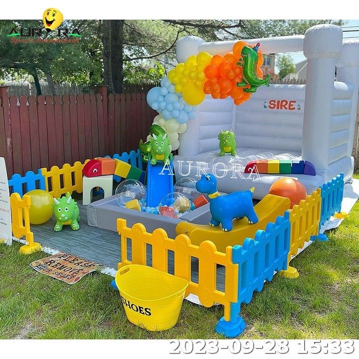 Peralatan Soft Play Daycare Center Indoor Soft Play Putih Untuk Sewa Rumah Penjaga