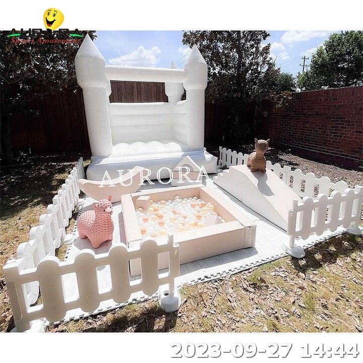 Slide Ball Pit Taman bermain Blok Mendaki Bulu Lembut Anak-anak Soft Play untuk Peralatan