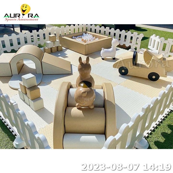Soft Play Indoor Soft Play Equipment Untuk Dijual Putih dengan rumah bouncing inflatable