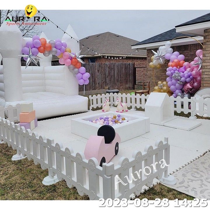 Soft Play Bounce Rumah Sewa Outdoor Soft Play Dengan Slide Dan Bola Pit Putih